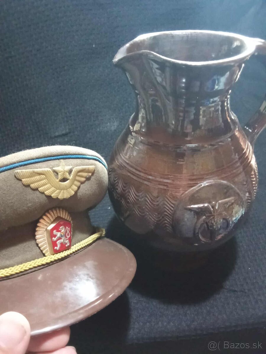 CSLA Letectvo dzban+capica kpt.letectva RRR -dar od MNO .CSR - 3
