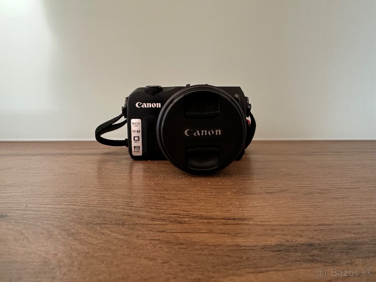 Canon EOS M - 3