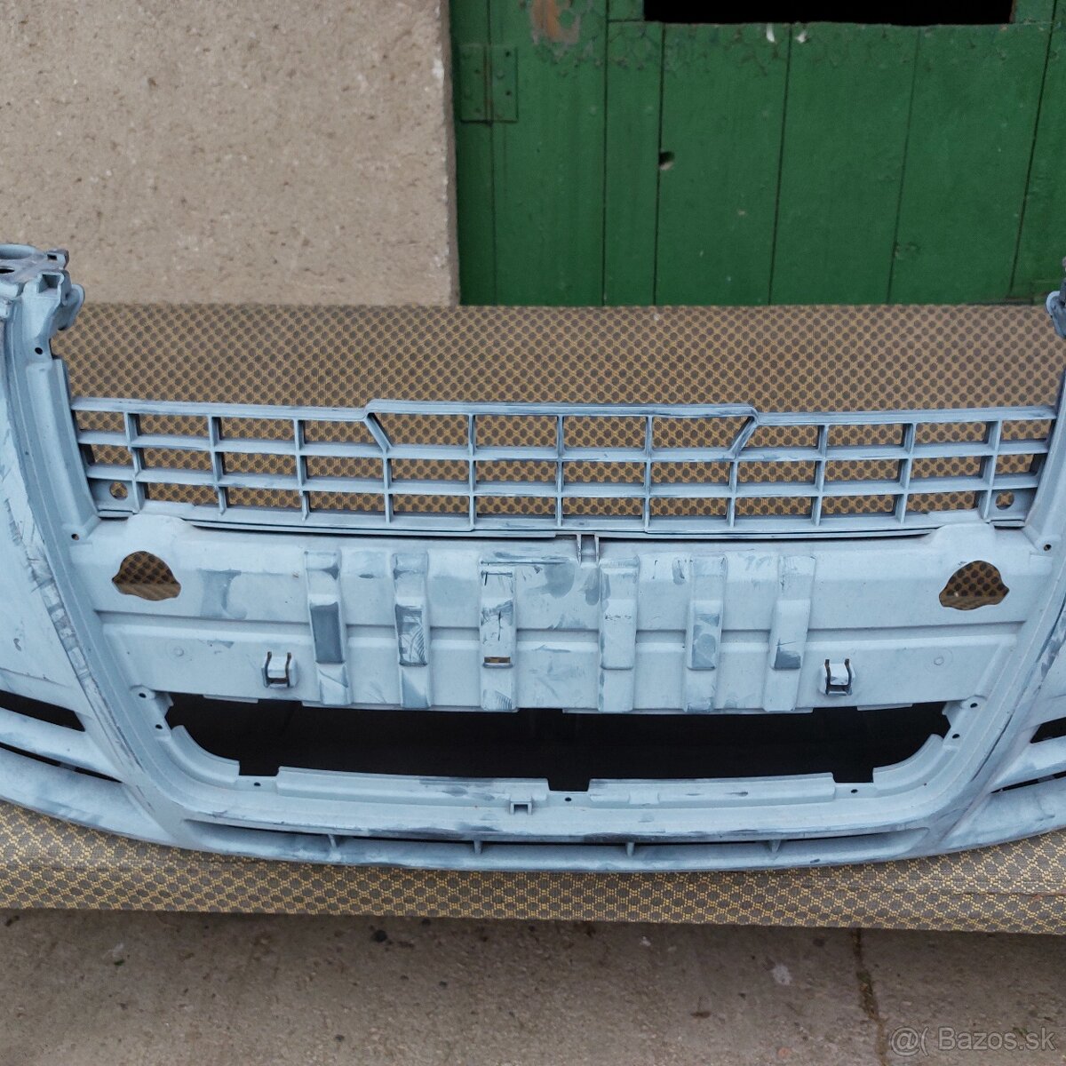 Predam predny naraznik Audi A4 B7 8E0 807 437 AH - 3