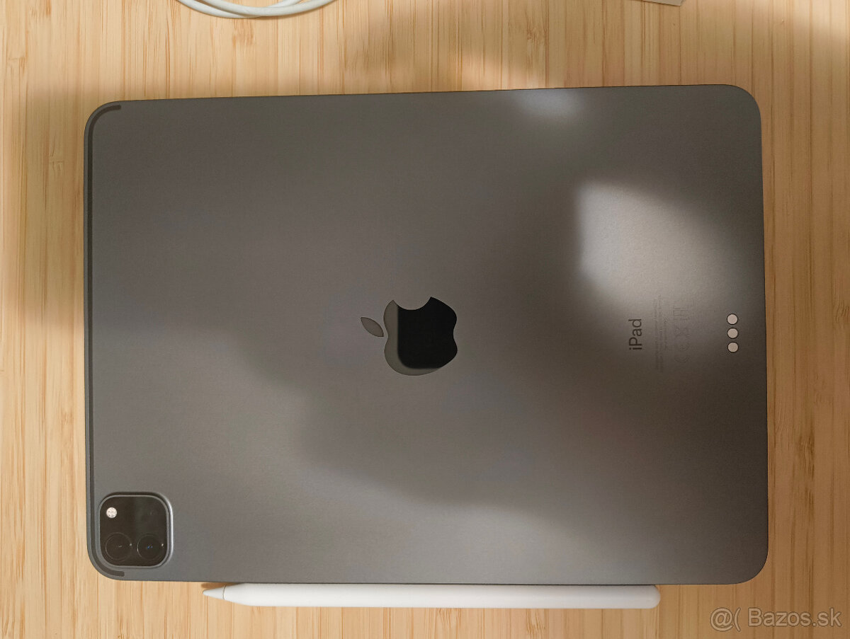 iPad Pro 11-inch (3rd Gen) Wi-Fi + Apple Pencil (2nd Gen) - 3