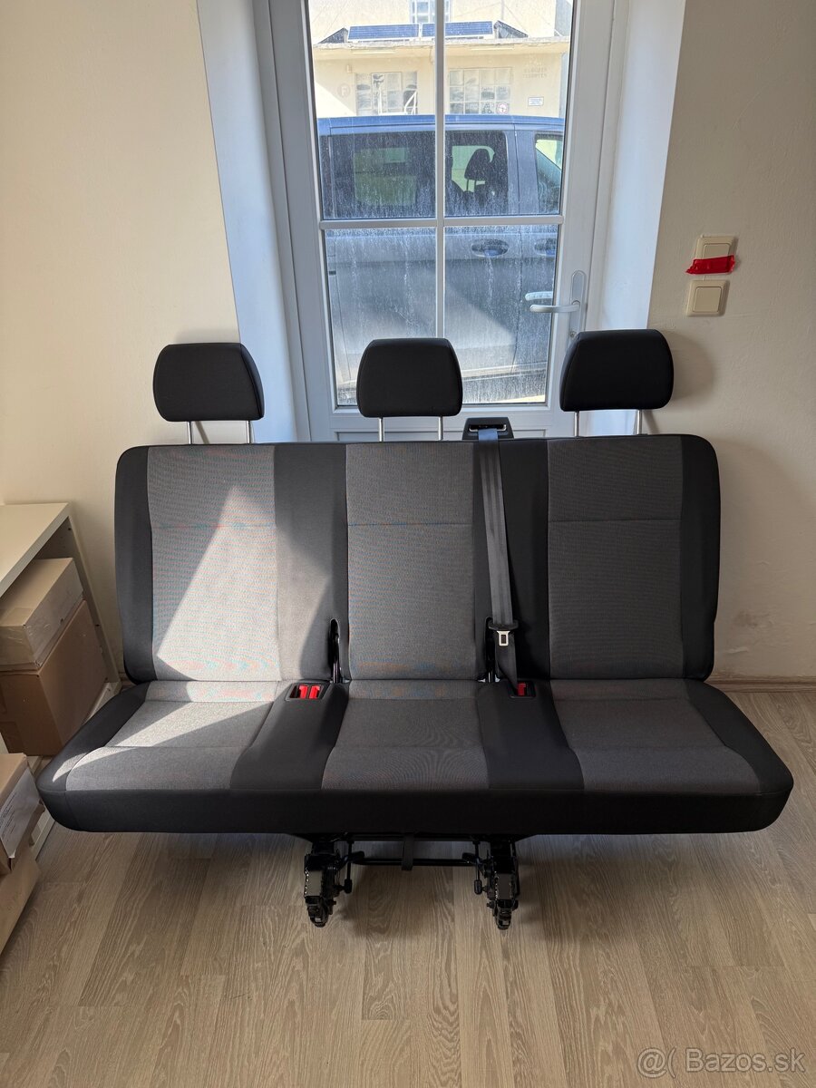Sedačky VW Transporter T6 - 3