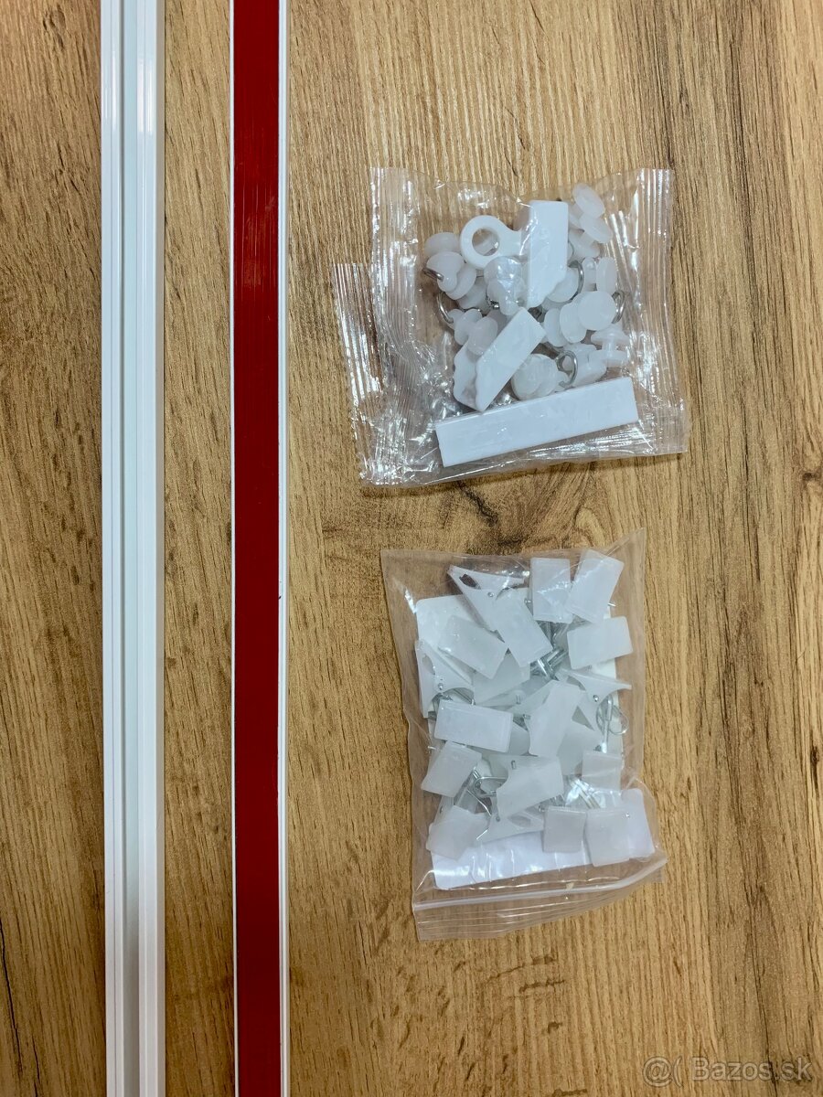 Samolepiaca koľajnica na záves - 3