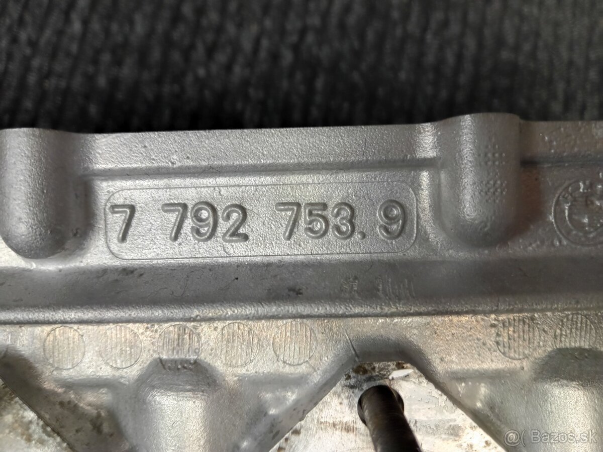 Hlava valcov / 3,0 D / 7792753.9 / BMW / M57 - 3
