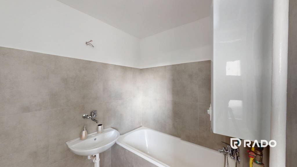 RADO Reality | 2 izbový byt v centre Sládkovičova | Skvelá p - 3