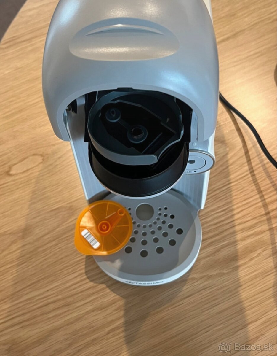 Tassimo kávovar 20€, nový - 3