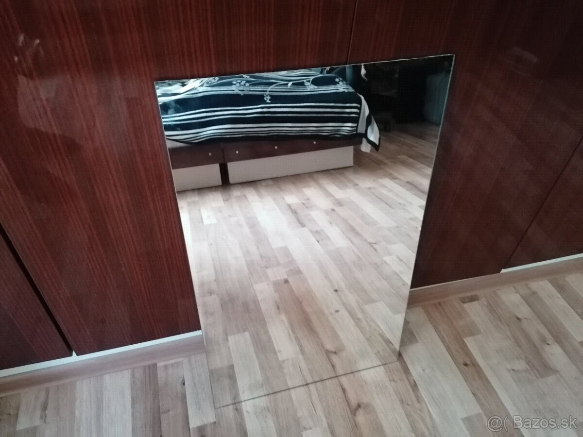 Predám profesionálne zrkadlo v nerezovom ráme a zrkadlá. - 3