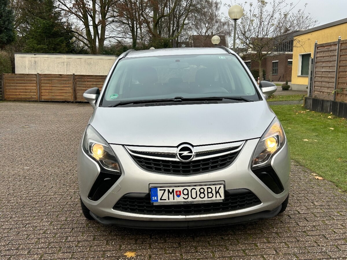 Opel Zafira Tourer 2.0CDTI 165PS - 3