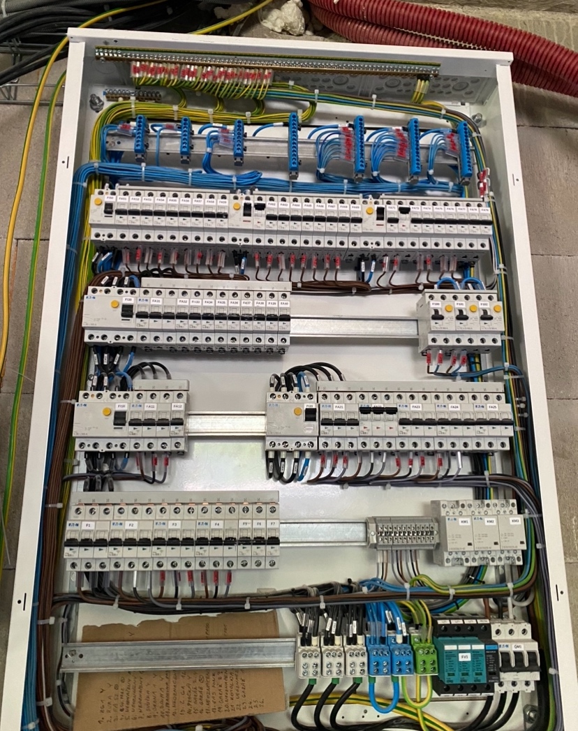 Elektroinštalačné práce - 3