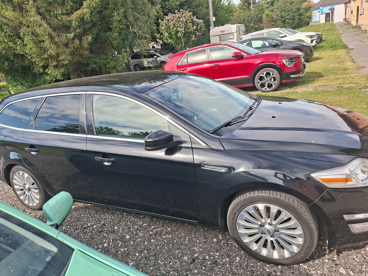 Ford mondeo combi 2L 120kw r.2011 - 3