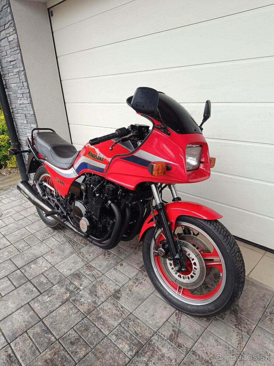 Kawasaki GPZ 1100 Unitrak - 3