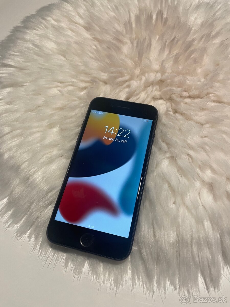 iPhone 7 94% batéria - 3