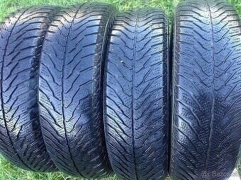 Predám zimné peum r14 165/70 5/5mm - 3