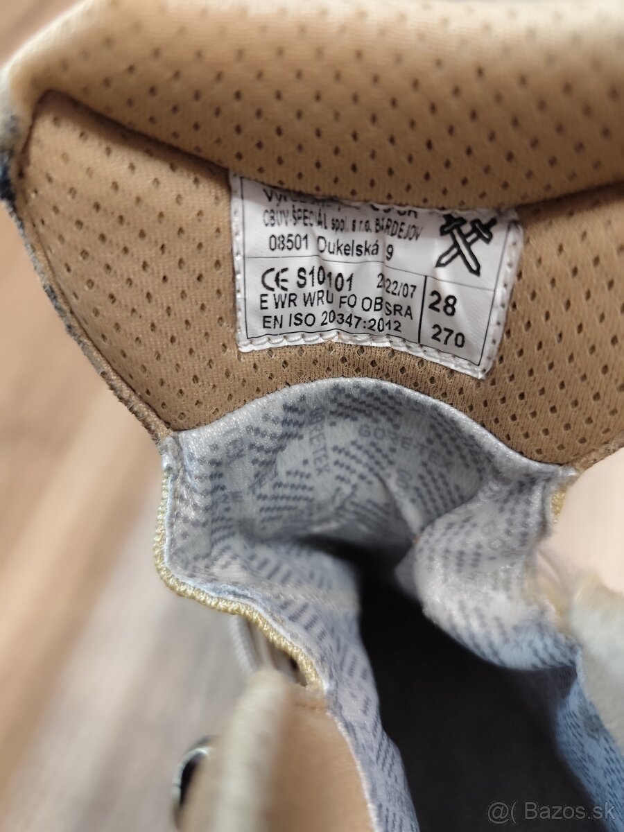 Púštne goratexove kanady - 3