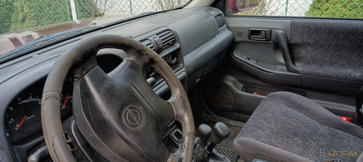 Predám Opel FRONTERA B Limited 4X4 - 3