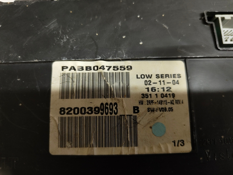 tachometer renault megane 2 8200399693b 50€ - 3