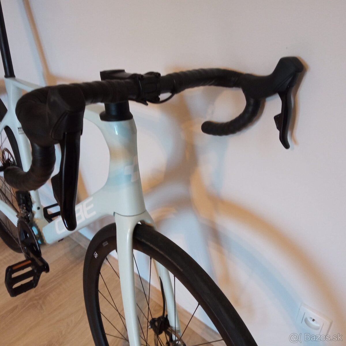 CUBE Agree C:62 Pro Sram Rival ASX 2024 - 3