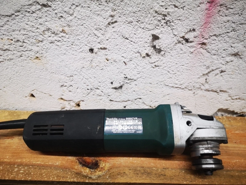 Makita GA5040C úhlová bruska - 3