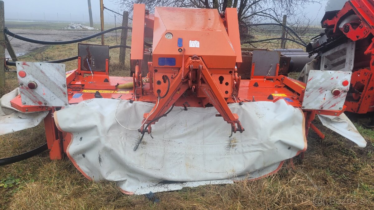 Celna kosa kuhn 313 - 3