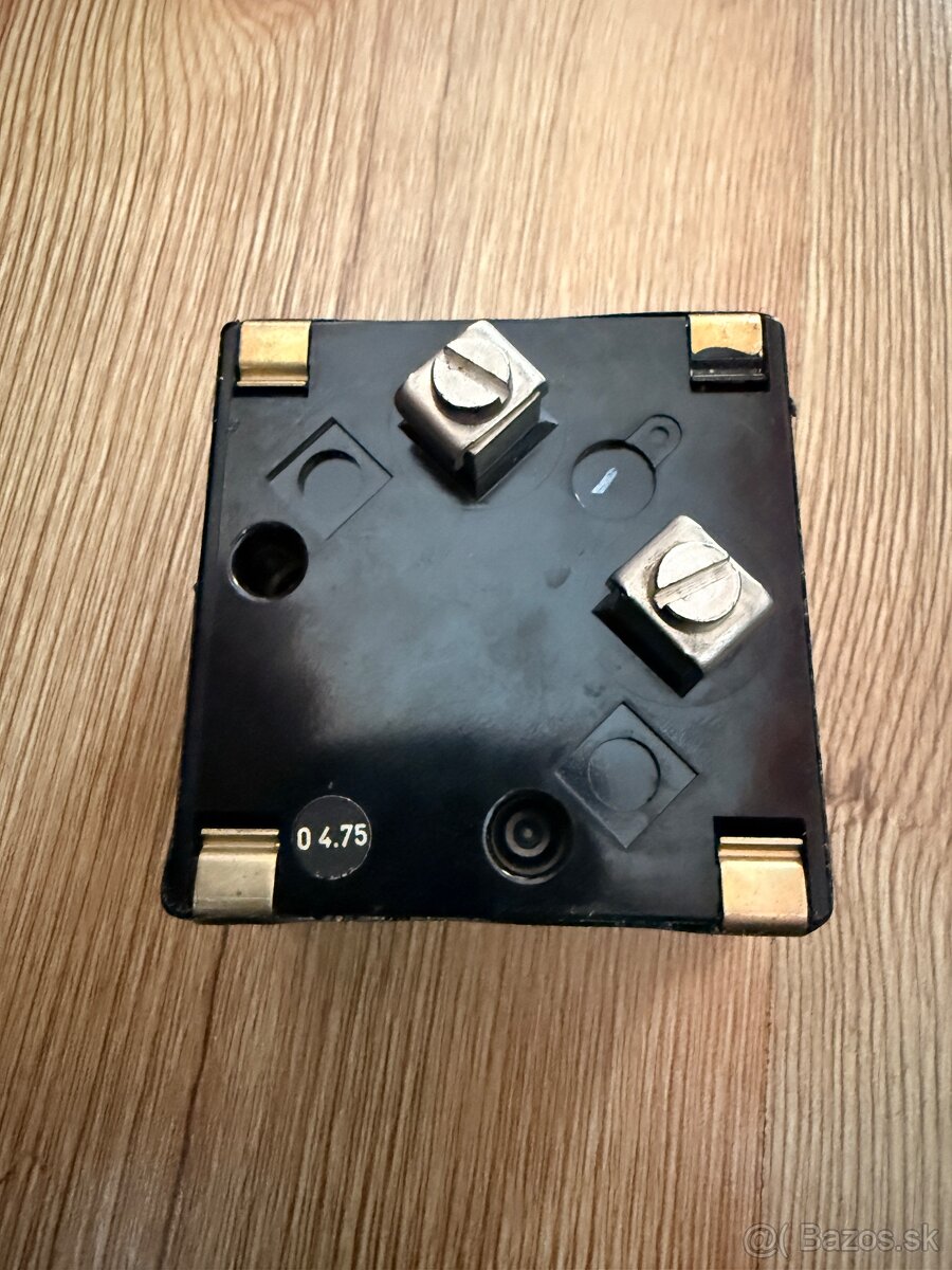 Predam rucickovy voltmeter AC 250V - 3