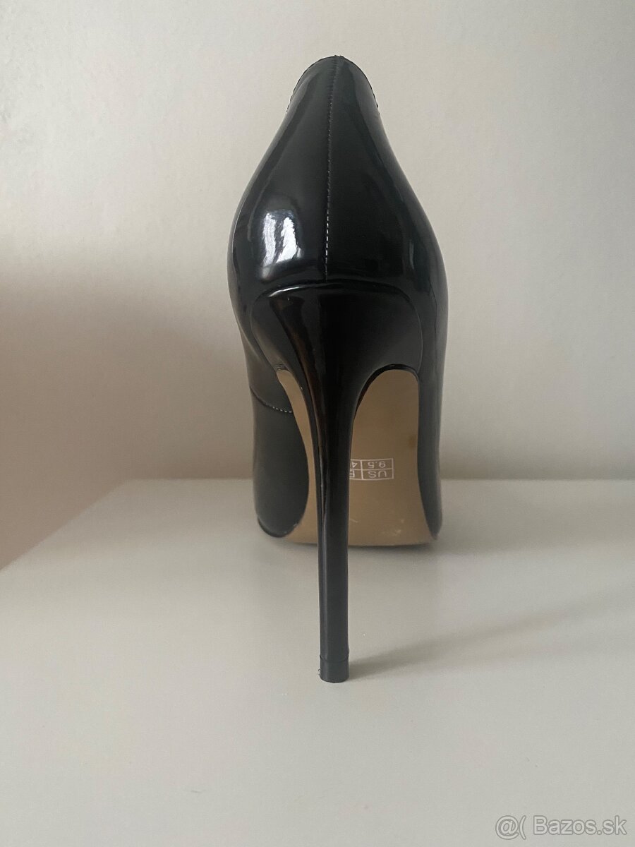 Lodičky Castamere 40,5 - 3