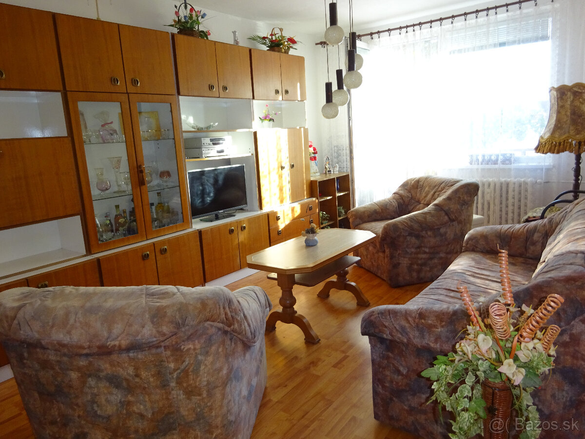 EXKLUZÍVNE, veľký 2izb.byt s balkónom Staré Mesto - 3