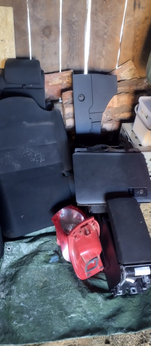 Náhradné diely - 3