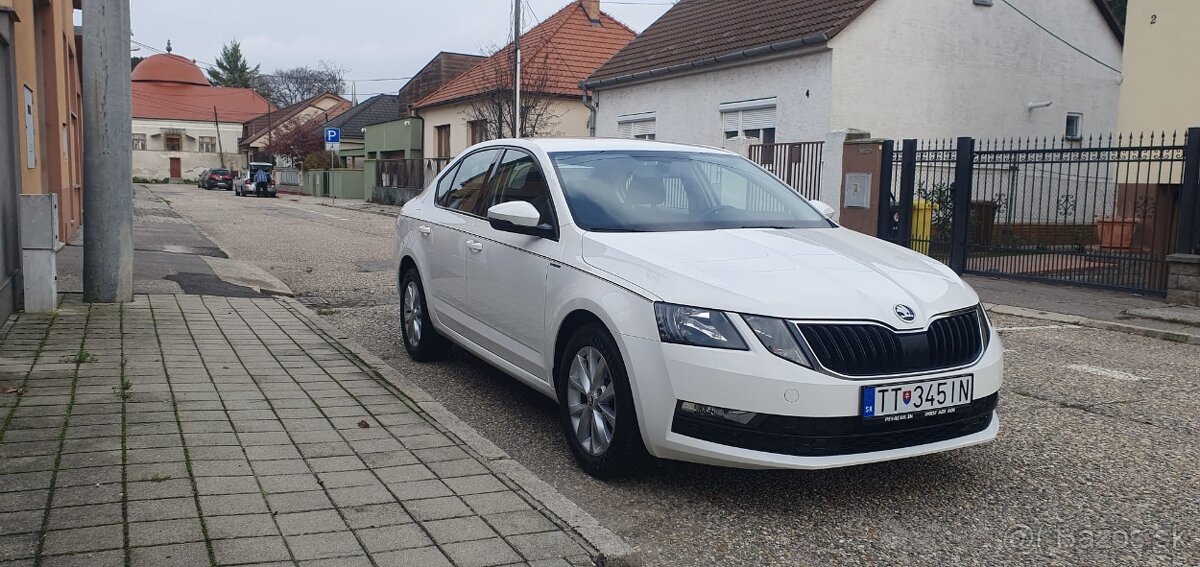 Škoda Octávia 1.6 TDI 85KW Ambition 95 000 km r.2019 - 3