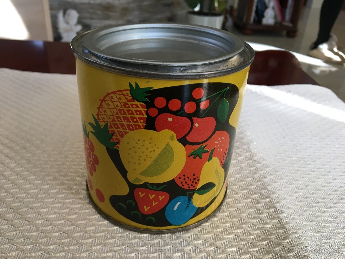 Staré plechové dôzy - 3