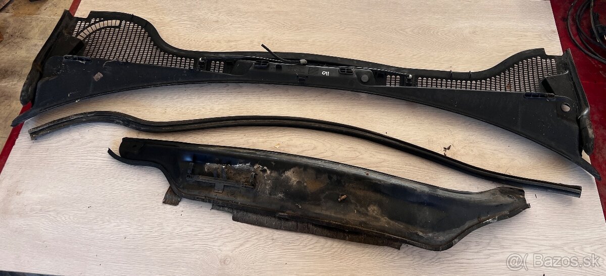 Torpédo pod čelné okno - 3