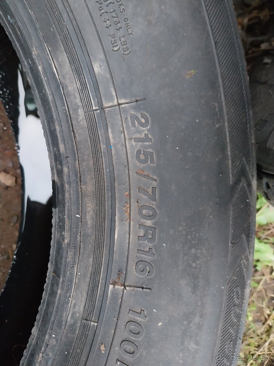 215/70R16 - 3
