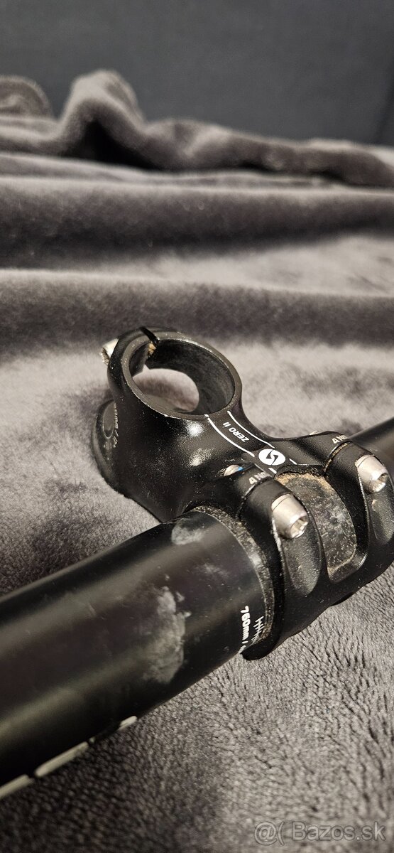 Karbonove riaditka + predstavec - 3