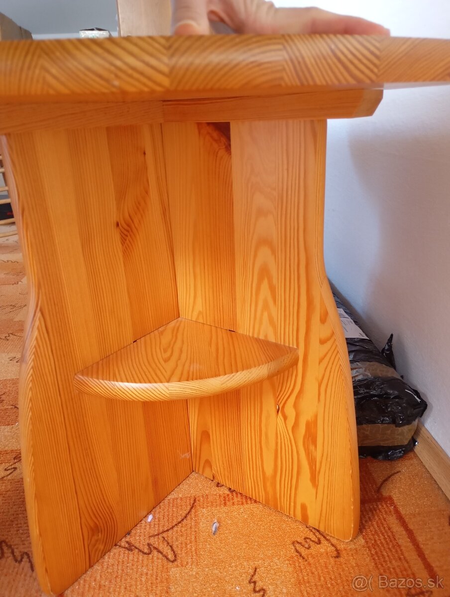 Konferenčný stolík - 3