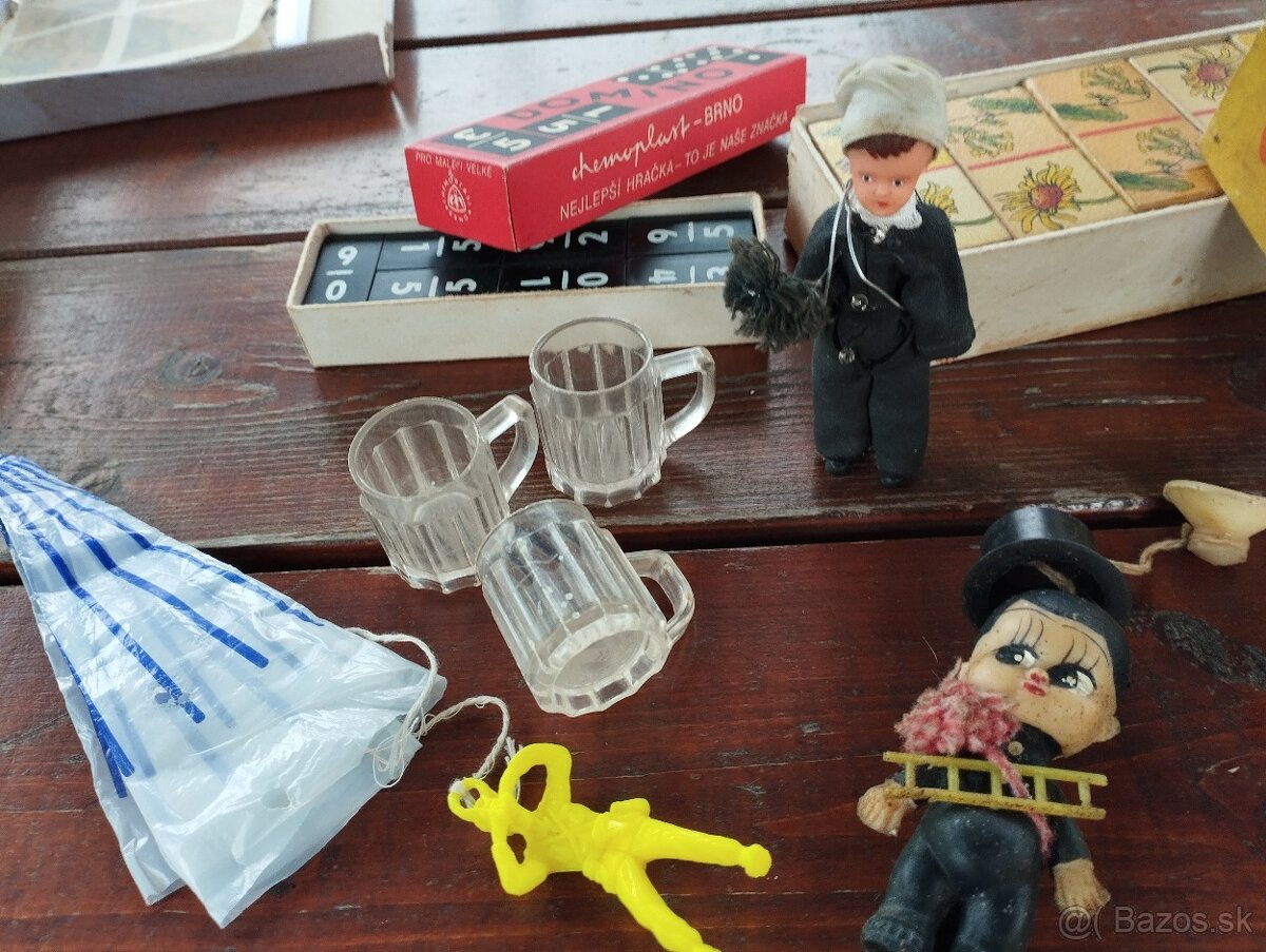 Hračky , baliaci papier - 3