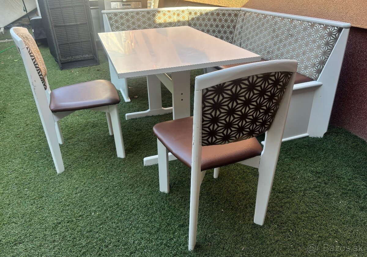 Rohová jídelní sestava - 3