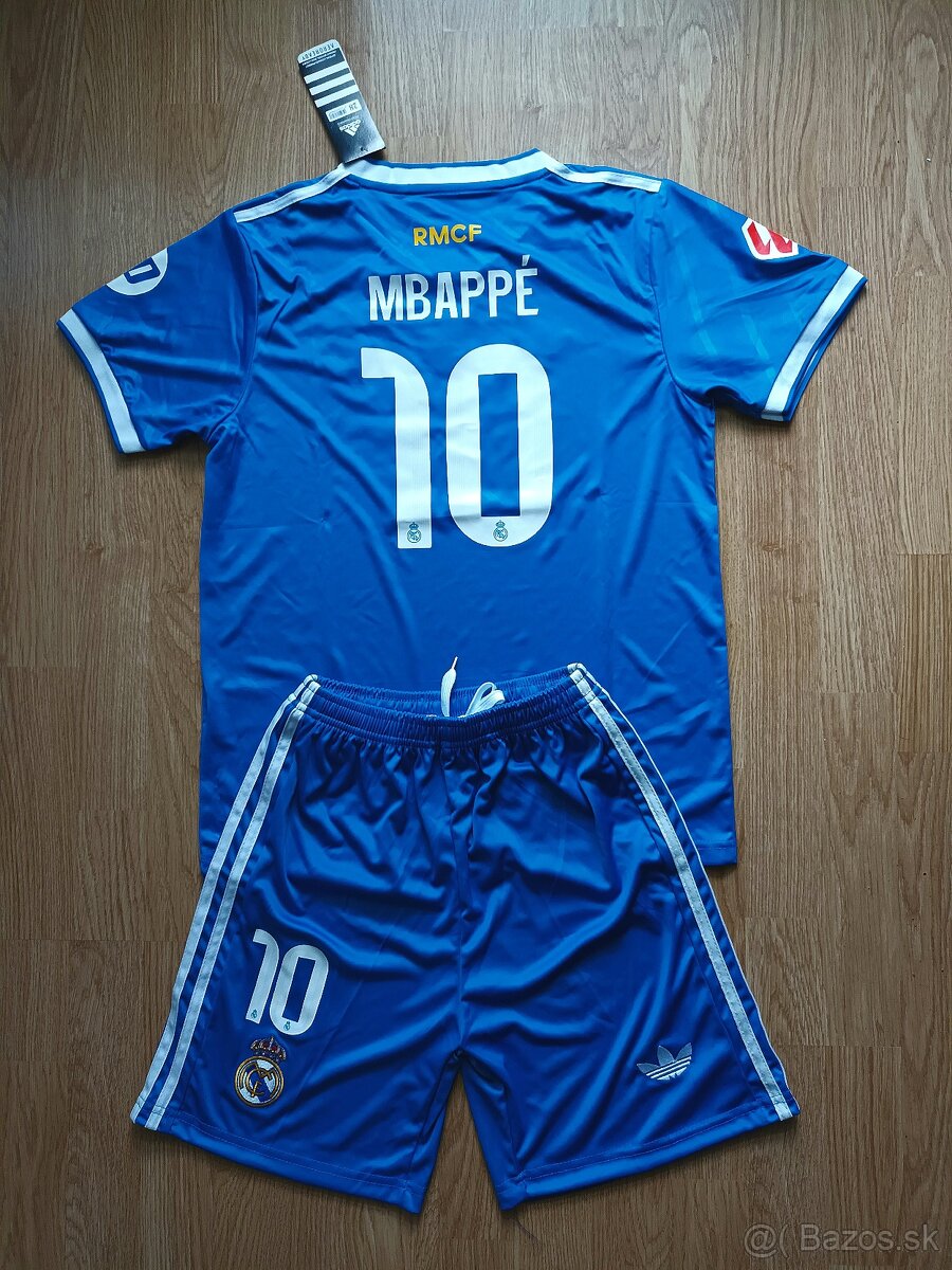 Real Madrid 25/26 3rd - 3