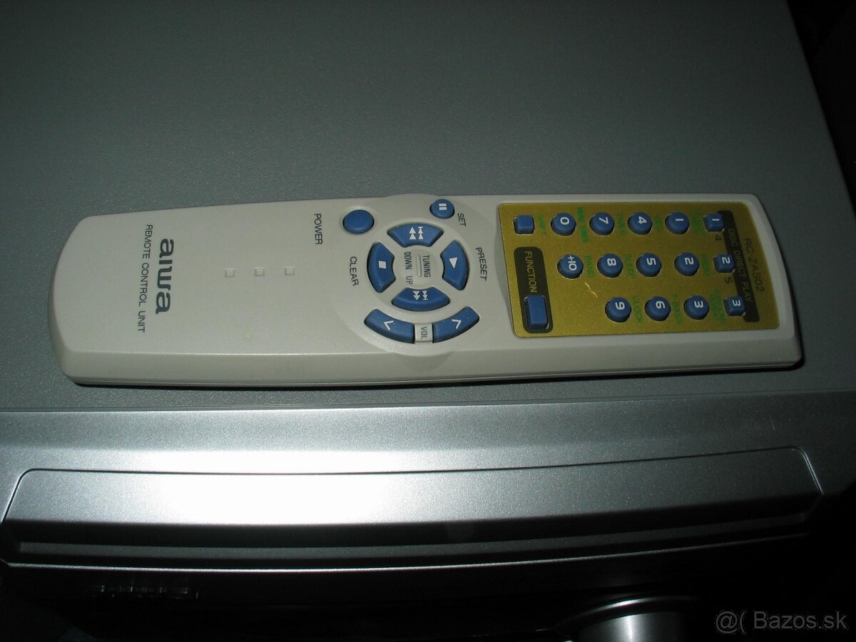 Hifi systém Aiwa NSX-S111, menič na 3 CD - 3