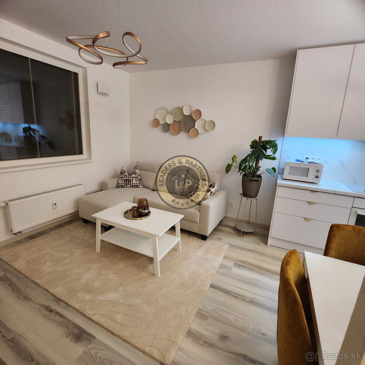 Na prenájom 2-izbový byt v Arborii s parkovaním v garáži - 3