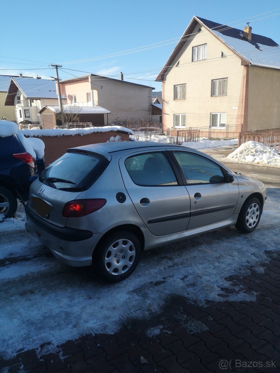 Peugeot 206 1.4 - 3