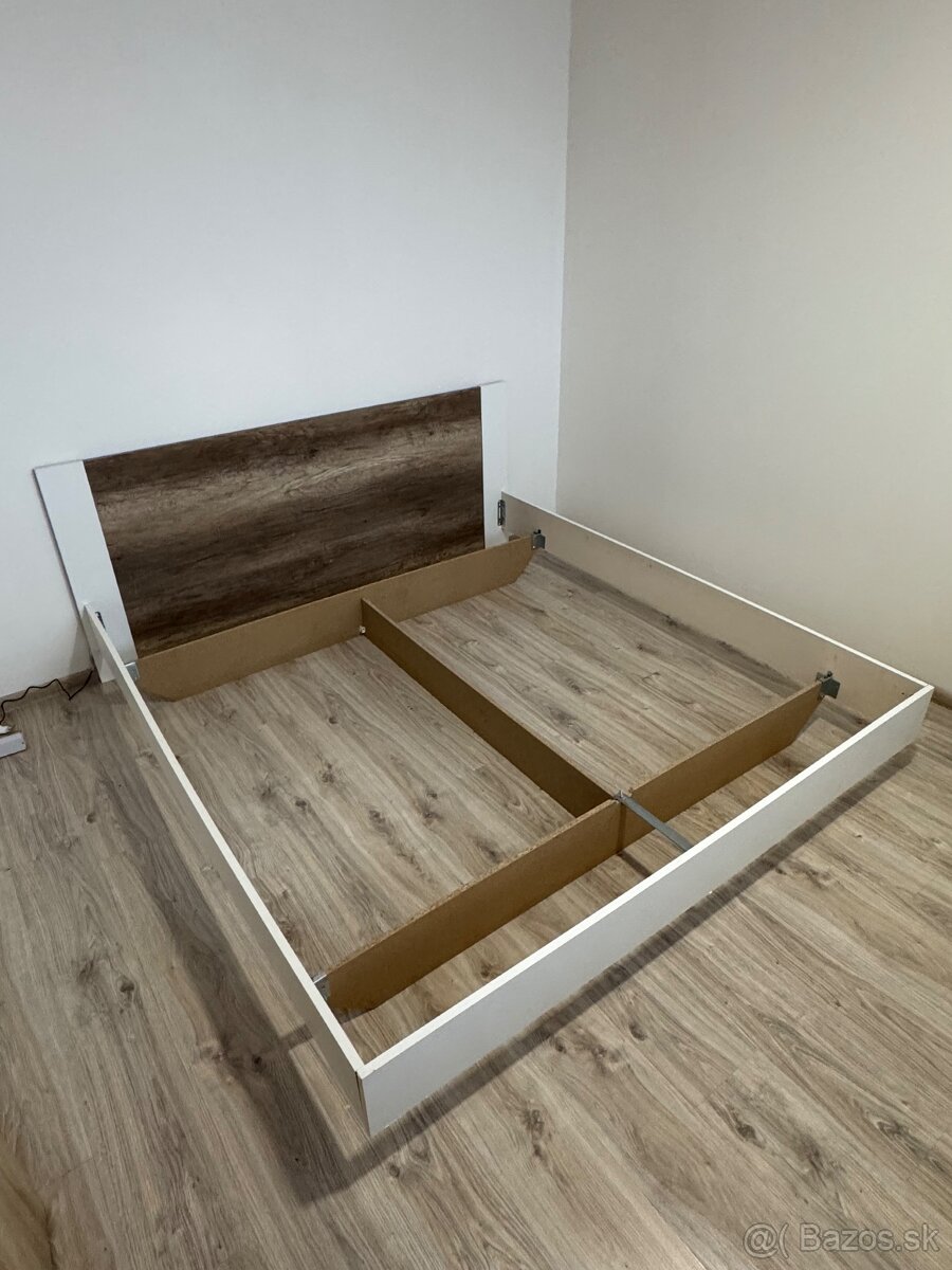 Posteľ manželská 180x200 - 3