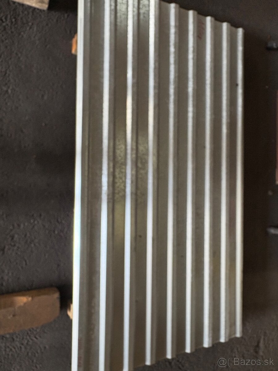 Trapézový plech T-18, 0.50/1072 - 3