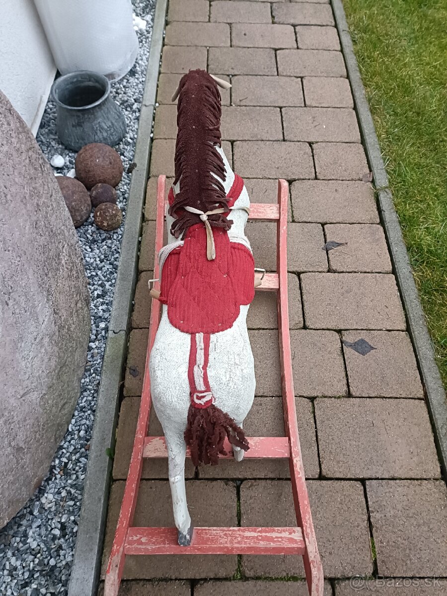 Starožitné koníky - 3