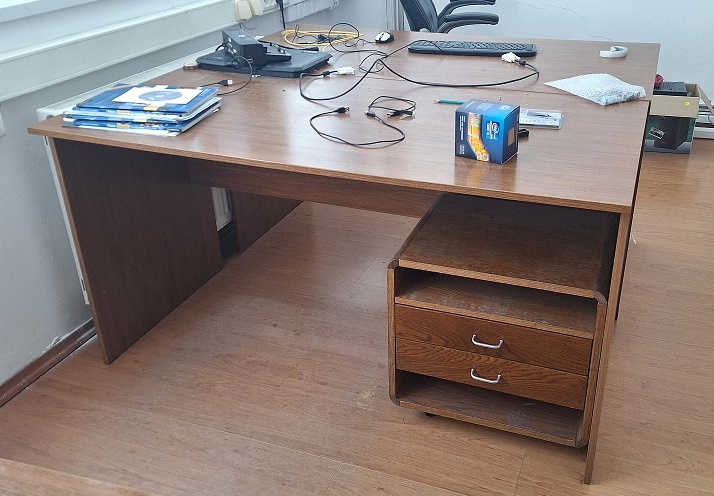 kancelarsky nabytok - 3