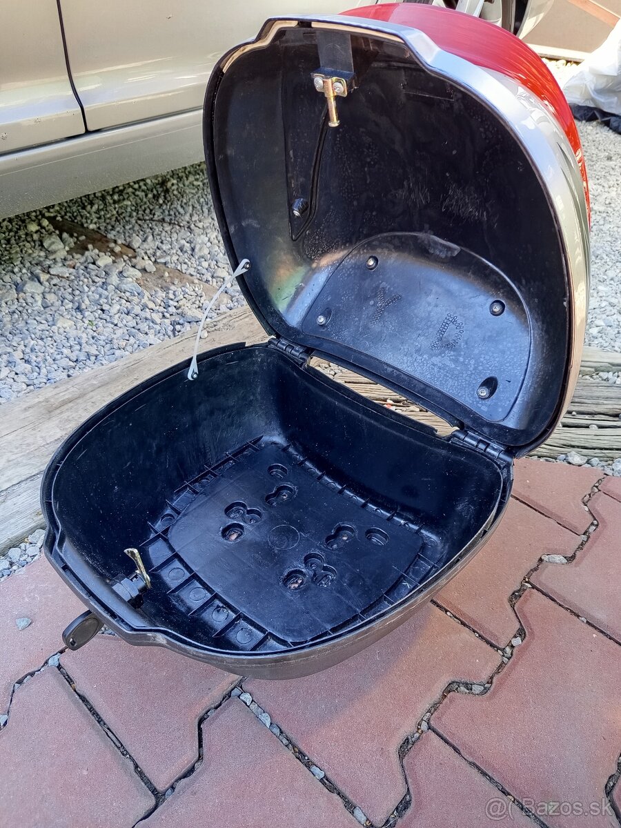 Predám kufor na skúter - 3