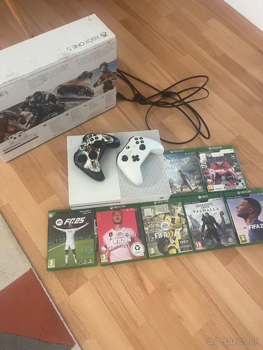 Xbox one S, 1TB, 2 ovládače, plus hry - 3
