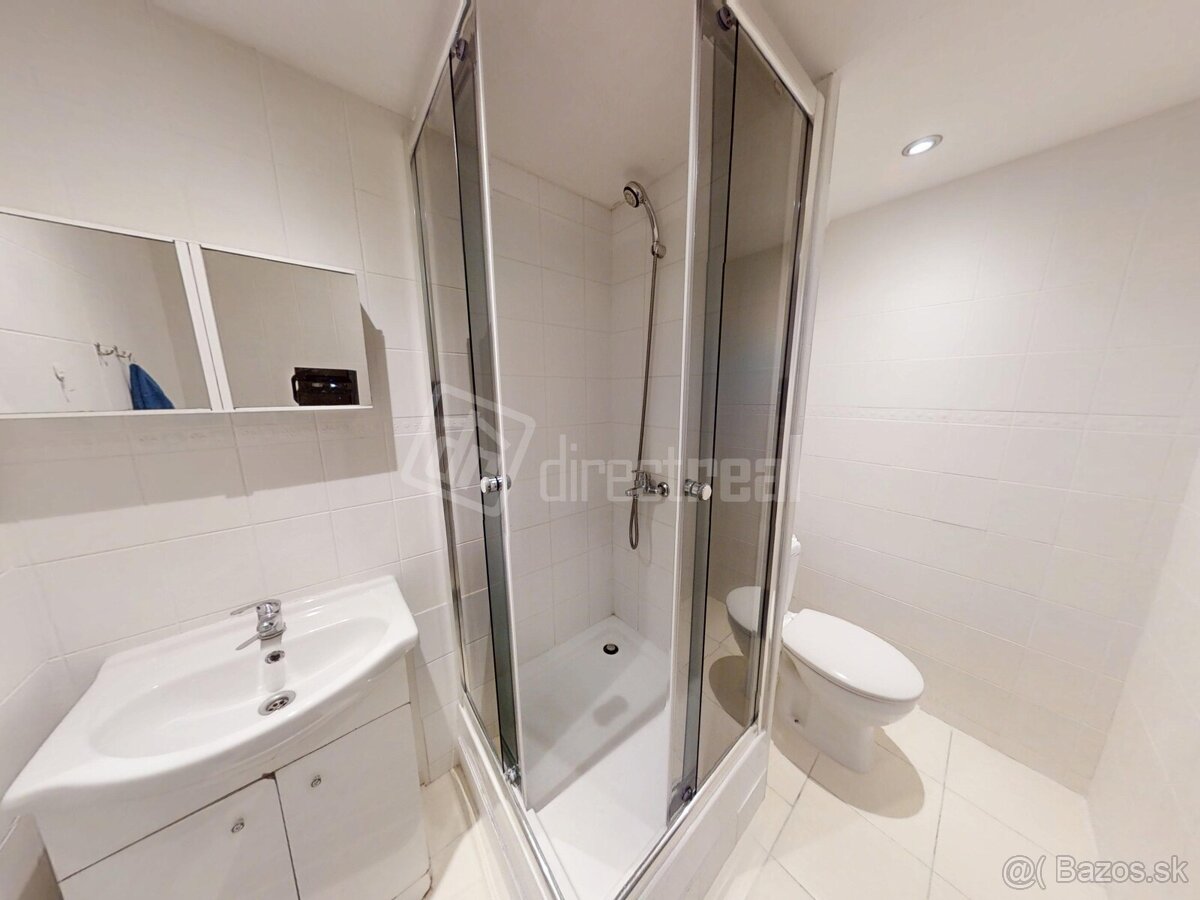 Dvojizbák na Rúbanisku II oproti radovej výstavbe, či… - 3