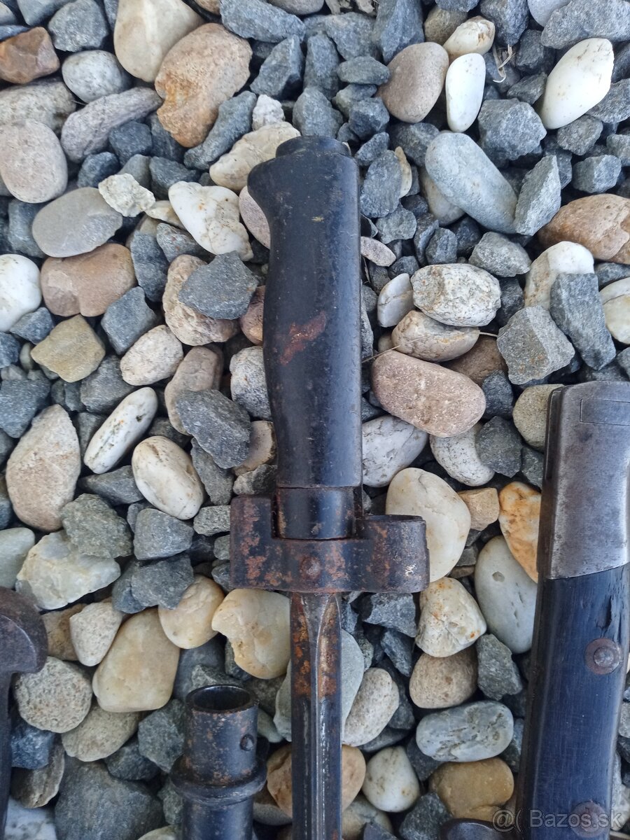 Bodaky bajonety nože - 3