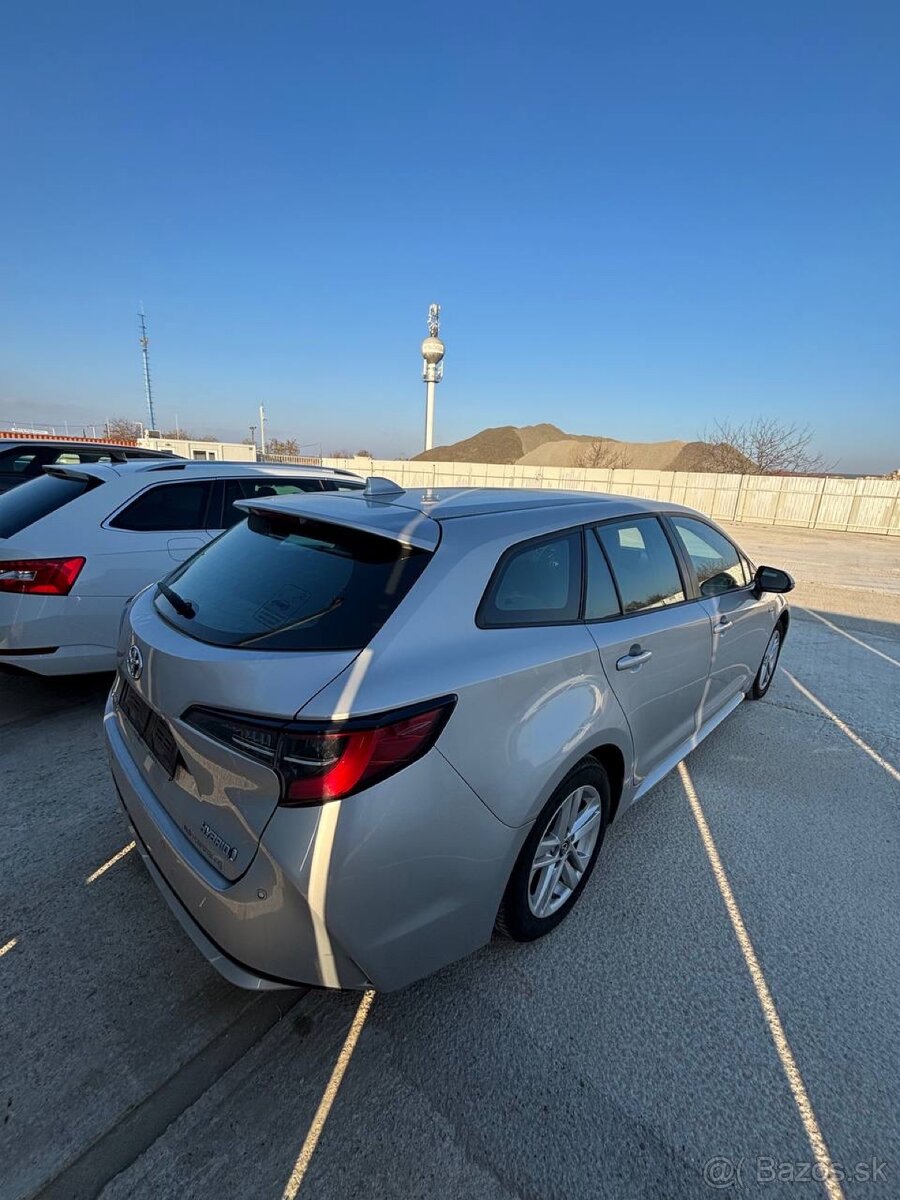 Toyota Corolla – 2019, 1.8 Hybrid, 68 000 km - 3