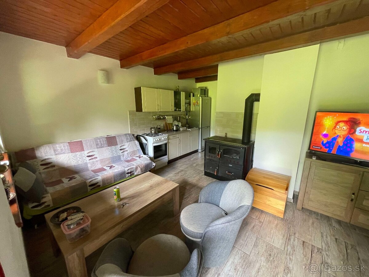 Na predaj murovaná chata v Mojtíne, Púchov - 3