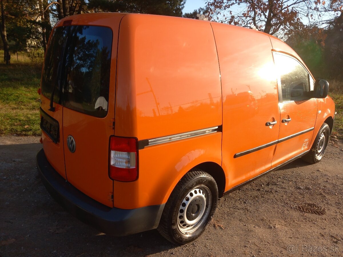 VW Caddy 2.0 SDI ,51 kW. Model 2005 .Nová STK. - 3