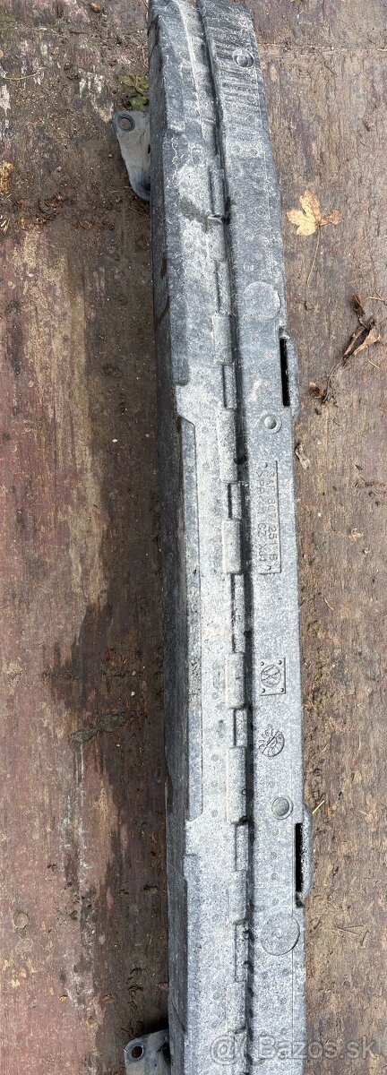 Zadná vystuha B7 - 3